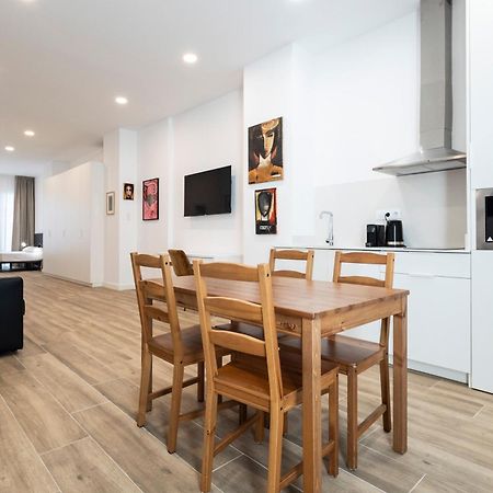 La Casa De La Pintora By Concept Flats Apartment Valencia Luaran gambar