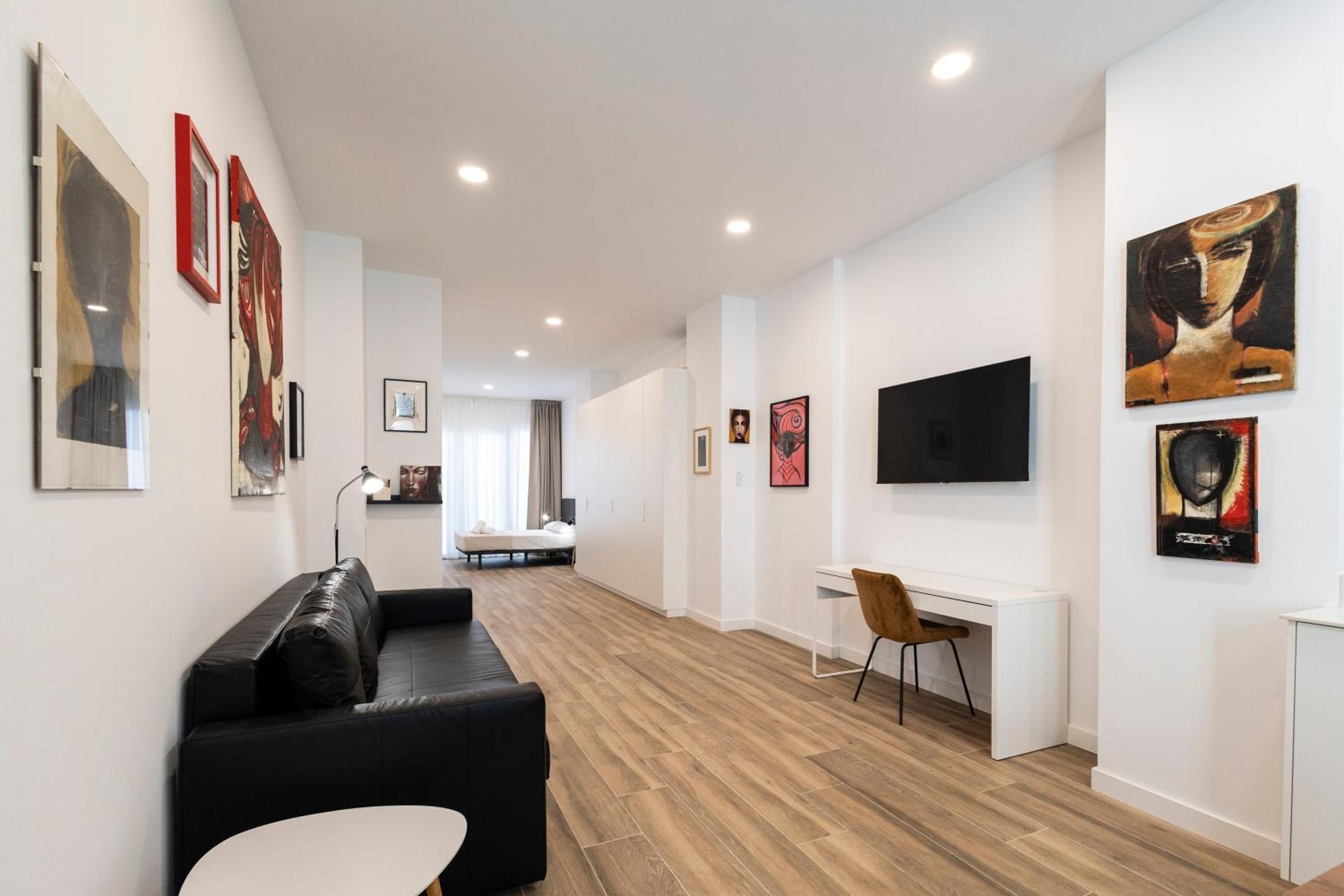 La Casa De La Pintora By Concept Flats Apartment Valencia Luaran gambar