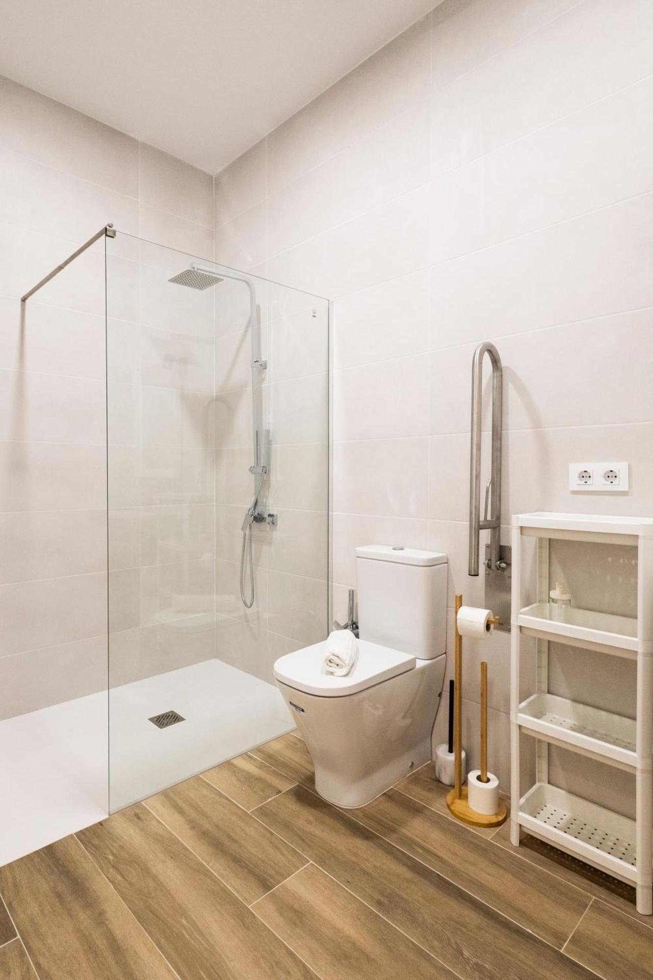 La Casa De La Pintora By Concept Flats Apartment Valencia Luaran gambar