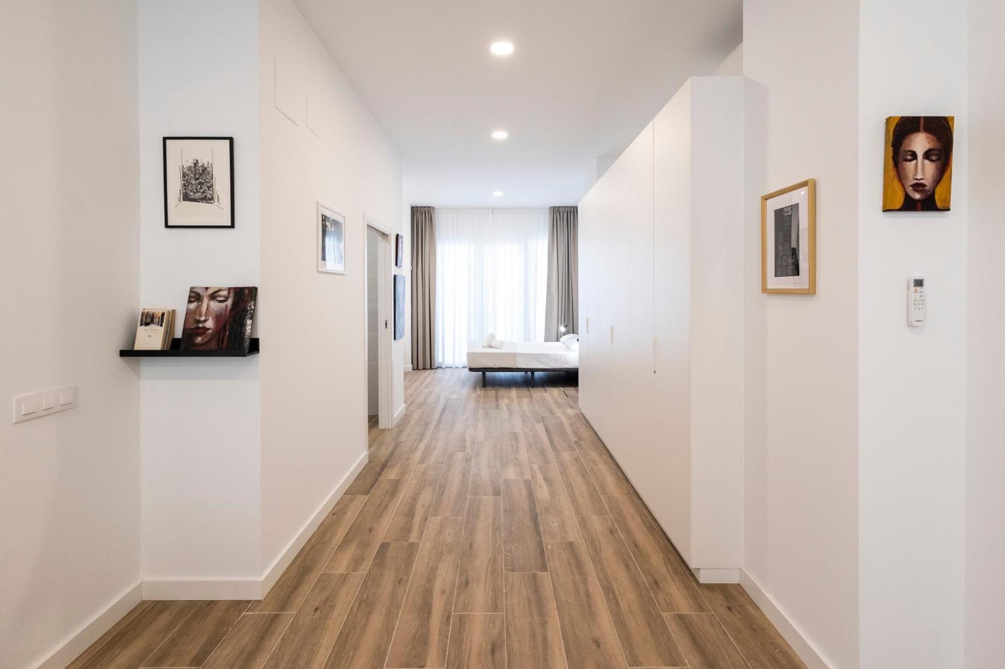 La Casa De La Pintora By Concept Flats Apartment Valencia Luaran gambar