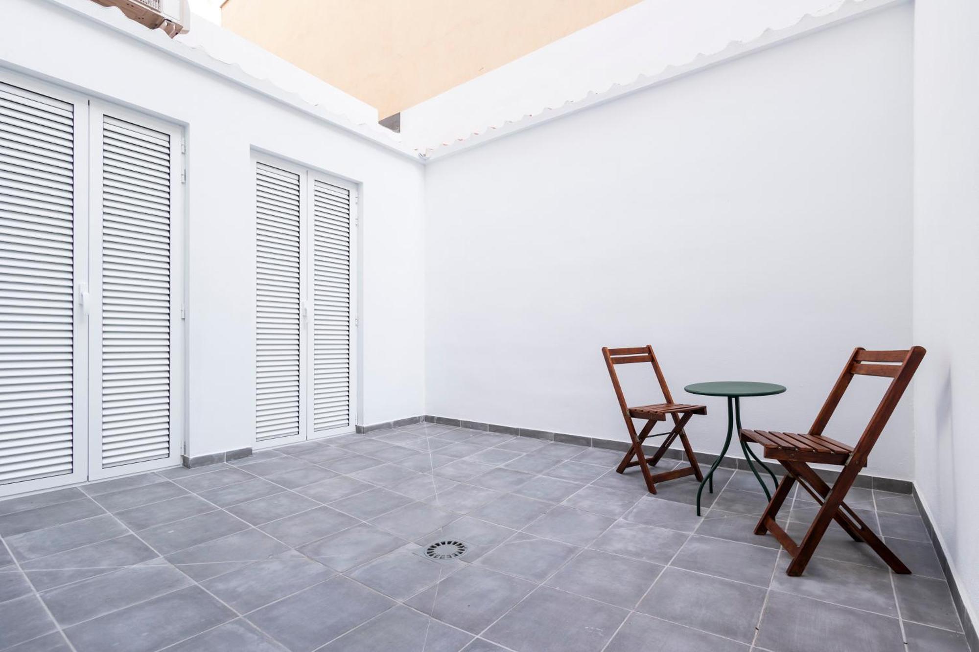 La Casa De La Pintora By Concept Flats Apartment Valencia Luaran gambar